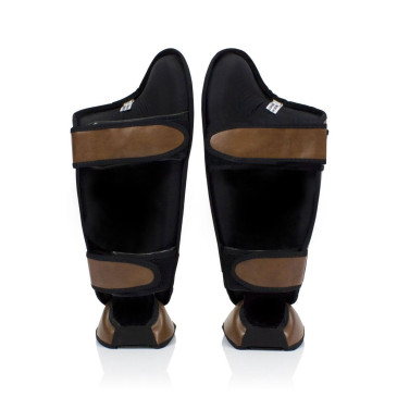 Keikosports Europe|Fairtex SP8 Ultimate Shin Pads - Brown|€125.00|Fairtex|Leg and Foot protection
