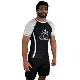 Keikosports Europe|Keiko Speed rash guard - Musta|48,58 €|Keiko|Keiko rash guardit